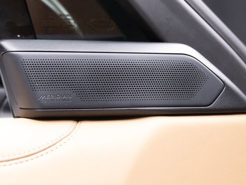 Used 2023 Land Rover Range Rover SE image 15