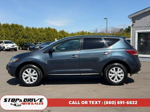 Used 2012 Nissan Murano S image 2