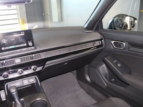 Certified 2024 Honda Civic Sport image 22