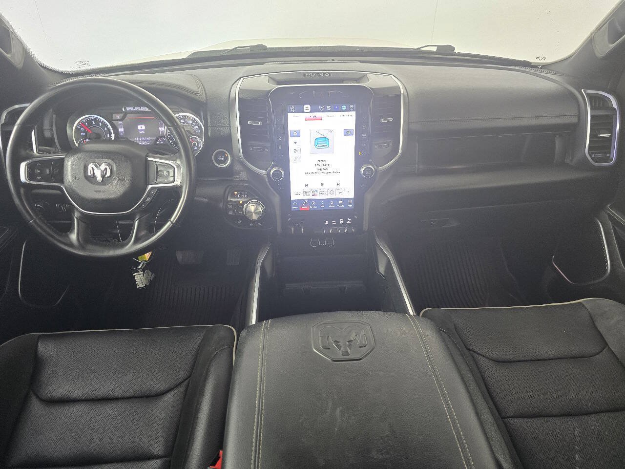Used 2023 RAM 1500 Laramie AWD/4WD image 15