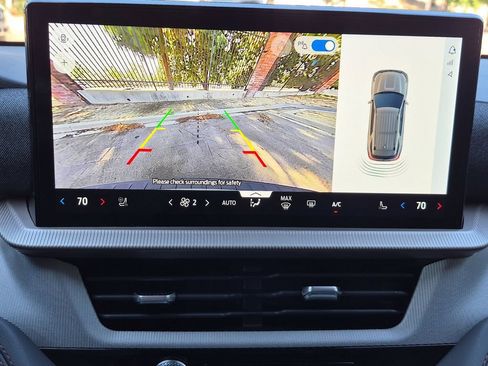 New 2026 Ford Explorer Active w/ Active Comfort Package RWD image 26