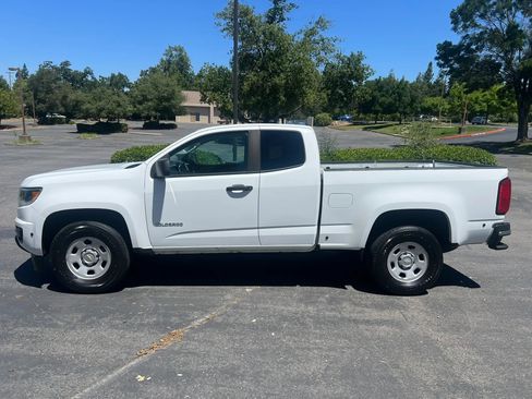 Used 2017 Chevrolet Colorado W/T RWD image 8