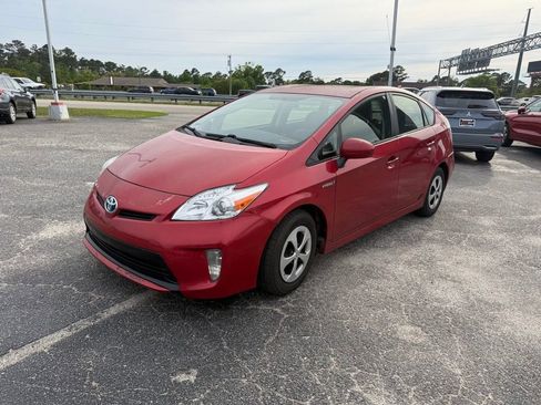 Used 2013 Toyota Prius Two image 4
