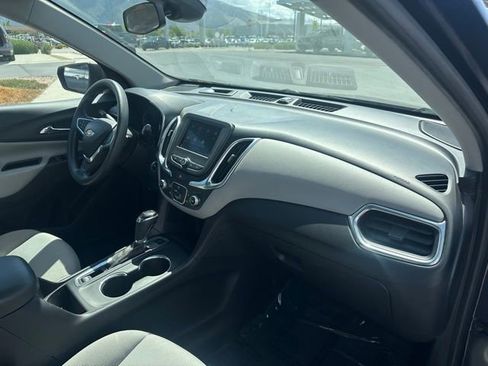 Certified 2020 Chevrolet Equinox LS AWD/4WD image 18