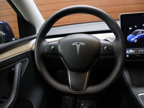 Used 2023 Tesla Model Y Long Range image 33