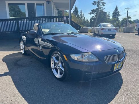 Used 2006 BMW Z4 3.0si RWD image 13