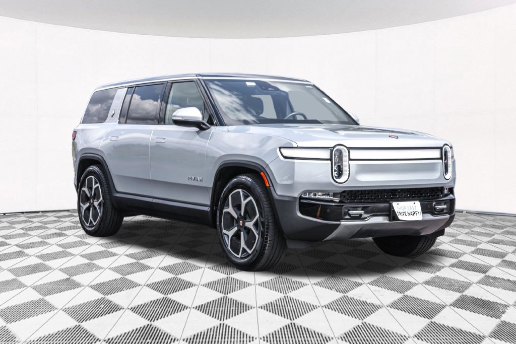 Used 2024 Rivian R1S Adventure Dual AWD/4WD image 12