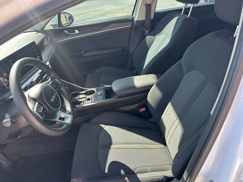 Used 2023 Kia K5 LXS FWD image 11