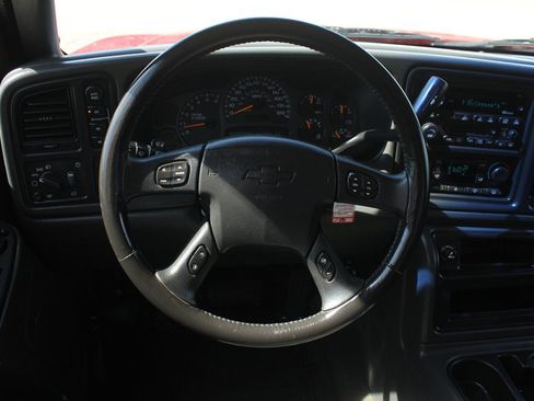 Used 2003 Chevrolet Silverado 1500 LS w/ Off-Road Package AWD/4WD image 10