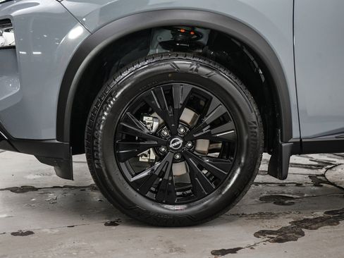 Used 2023 Nissan Rogue SV w/ SV Premium B Package AWD/4WD image 30