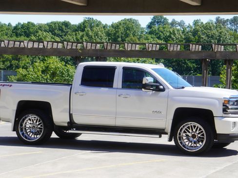 Used 2016 Chevrolet Silverado 1500 High Country AWD/4WD image 33