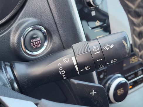 Used 2019 Subaru Outback 3.6R Touring image 34