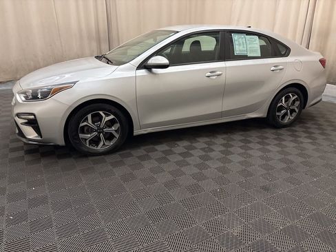 Used 2021 Kia Forte LXS image 8