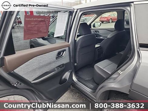 Certified 2021 Nissan Rogue S image 21