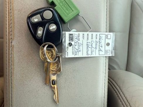 Used 2000 Cadillac Eldorado ESC w/ Comfort/Convenience Pkg image 33