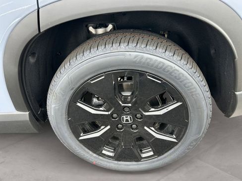 New 2026 Honda Pilot Black Edition image 14