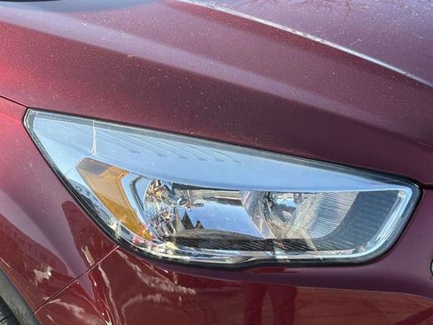 Used 2018 Ford Escape SE w/ SE Sync 3 Package image 8