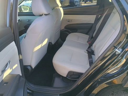 Used 2025 Hyundai Tucson SEL AWD/4WD image 21
