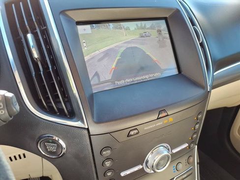Used 2020 Ford Edge Titanium w/ Equipment Group 301A AWD/4WD image 37