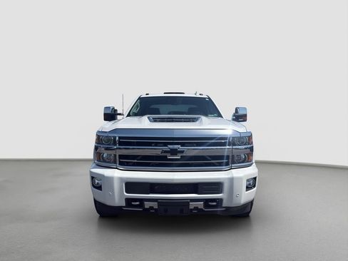 Used 2019 Chevrolet Silverado 3500 High Country w/ Duramax Plus Package AWD/4WD image 2