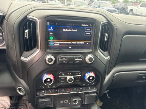 Used 2021 GMC Sierra 1500 AT4 w/ AT4 Premium Package AWD/4WD image 10