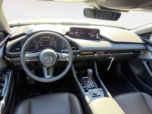 New 2026 MAZDA MAZDA3 Hatchback w/Premium Plus Pkg AWD/4WD image 15