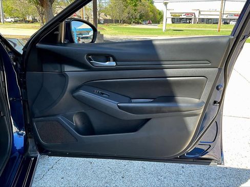 Used 2022 Nissan Altima 2.5 S w/ Driver Assist Package image 22