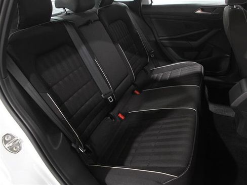 Used 2023 Volkswagen Jetta Sport image 16