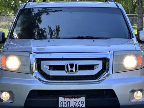 Used 2011 Honda Pilot EX-L image 2