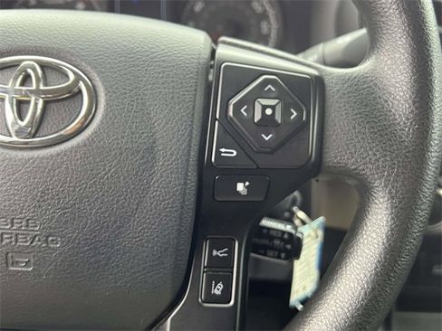 Used 2020 Toyota Tacoma SR image 29