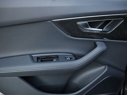 New 2026 Audi Q7 3.0T Premium Plus image 24