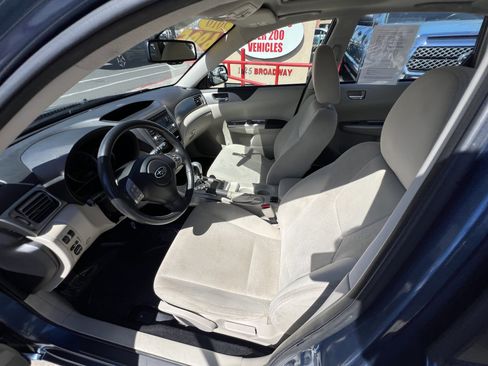 Used 2010 Subaru Impreza 2.5i Premium image 13