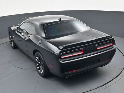 Used 2021 Dodge Challenger R/T Scat Pack image 28