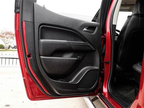 Used 2016 GMC Canyon SLT image 45