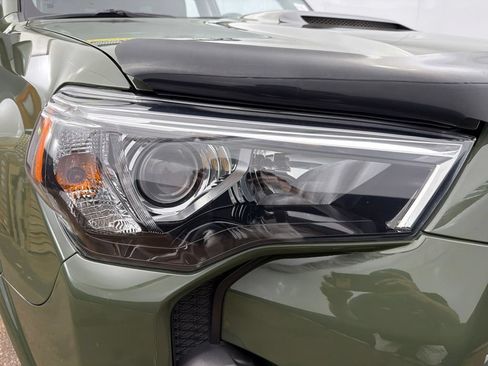 Used 2020 Toyota 4Runner TRD Pro AWD/4WD image 31