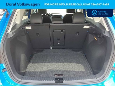 Used 2023 Volkswagen Taos SE w/ Panoramic Sunroof Package FWD image 30