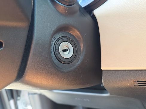 Used 2025 Toyota Corolla LE FWD image 21