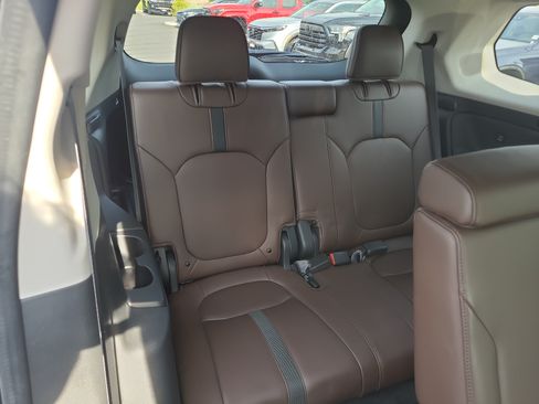 Used 2023 Honda Pilot Elite image 29