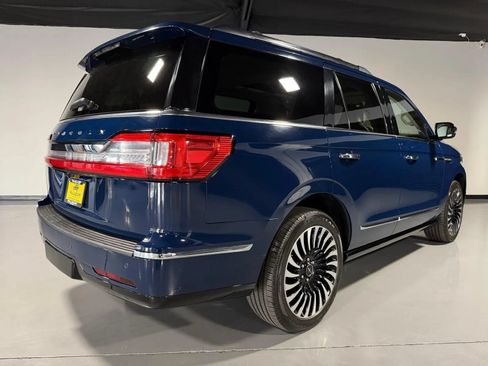 Used 2019 Lincoln Navigator Black Label w/ Cargo Package AWD/4WD image 4