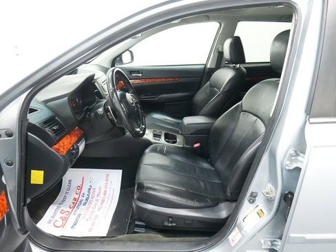 Used 2012 Subaru Outback 2.5i Limited w/ Moonroof Pkg image 14