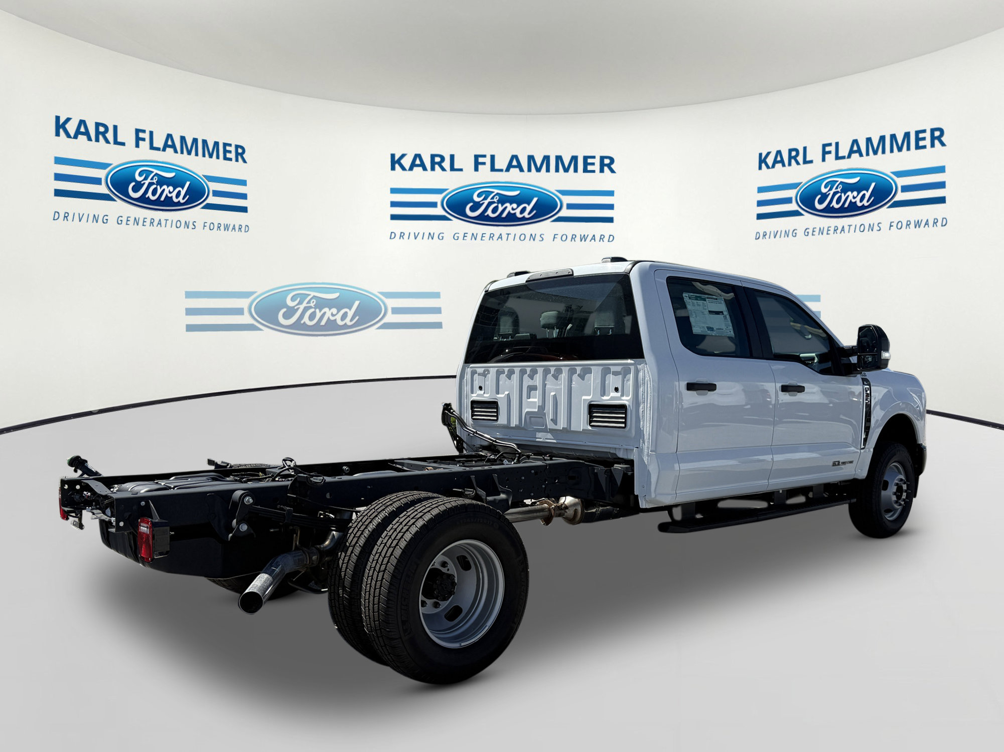 New 2026 Ford F350 XL AWD/4WD image 3