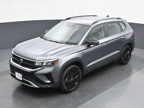 Used 2023 Volkswagen Taos S AWD/4WD image 17