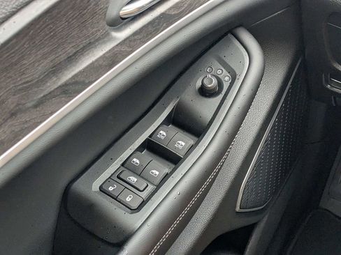 New 2026 Jeep Grand Cherokee L Limited w/ Limited Altitude Package image 21