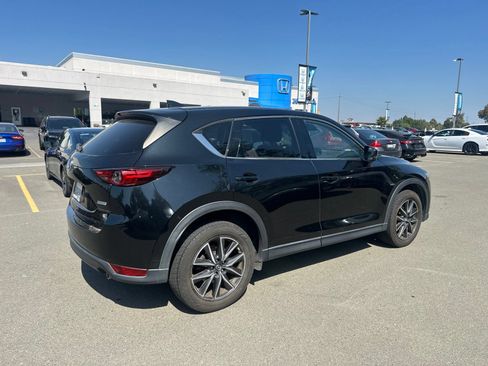 Used 2017 MAZDA CX-5 Grand Touring w/ Premium Package AWD/4WD image 3