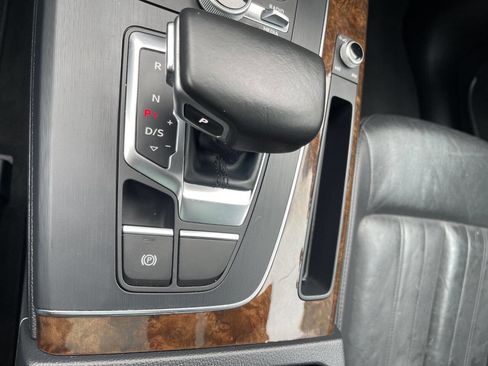 Used 2018 Audi Q5 2.0T Premium image 39