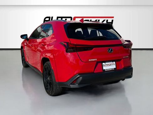 Used 2024 Lexus UX 250h FWD w/ Premium Package image 5