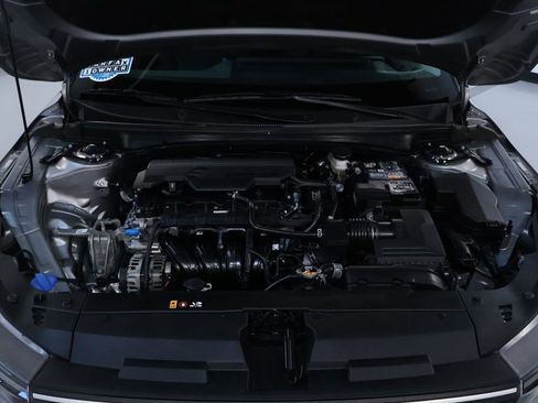 Used 2025 Kia K4 LXS image 30