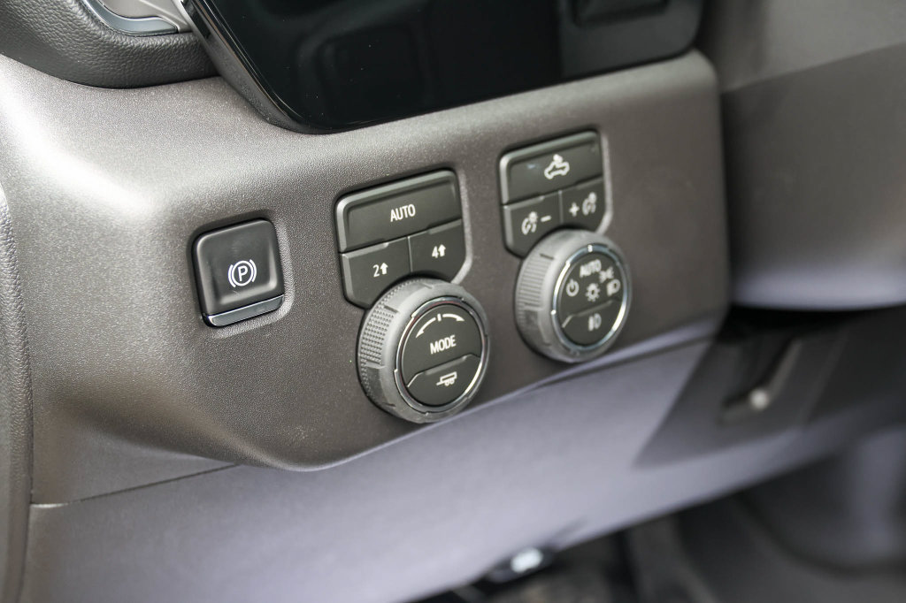 New 2026 Chevrolet Silverado 1500 RST AWD/4WD image 11