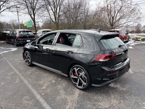New 2026 Volkswagen GTI SE FWD image 5