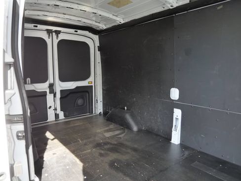 Used 2022 Ford Transit 250 Medium Roof AWD w/ Interior Upgrade Package image 11